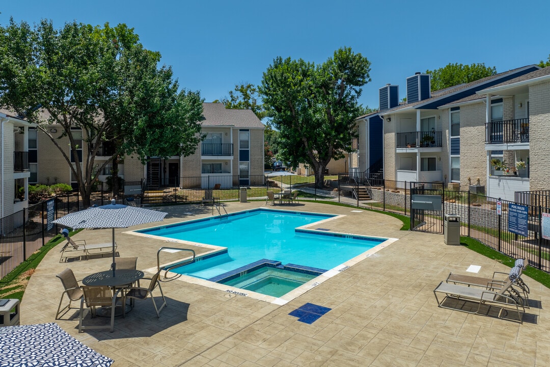 Sandstone in Waco, TX - Foto de edificio
