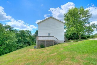 3326 Yellow Sulphur Rd in Blacksburg, VA - Building Photo - Building Photo