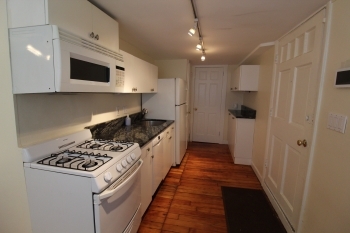 49 Putnam Ave, Unit 1 in Cambridge, MA - Building Photo