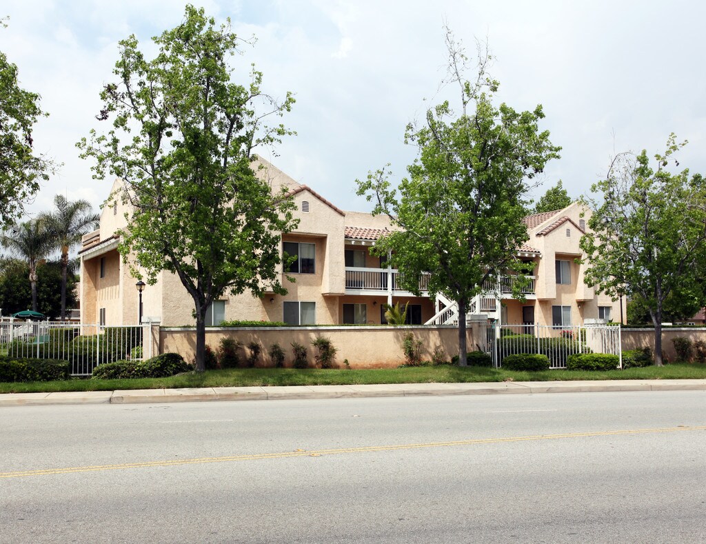 La Verne Senior Apartments La Verne, CA Apartments For Rent