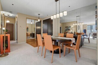 525 Almer Rd in Burlingame, CA - Building Photo - Building Photo