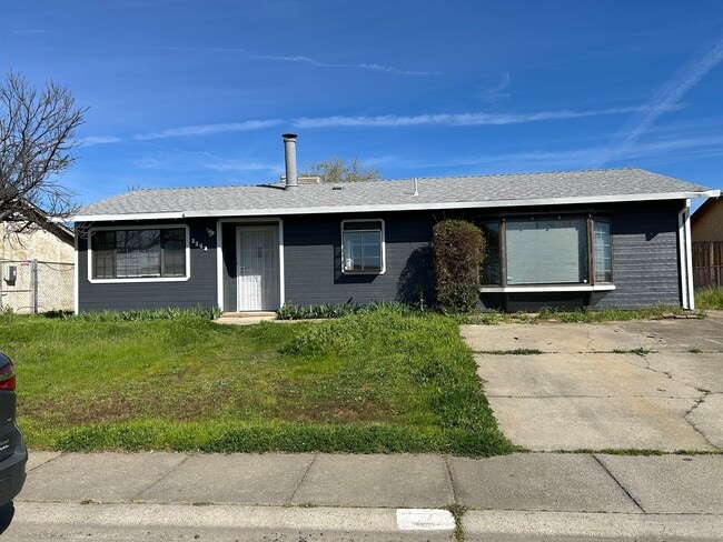 property at 2363 Vía Cedro