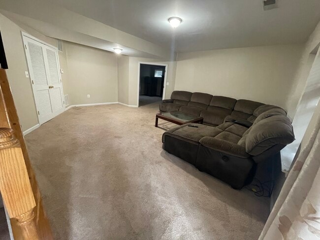 property at 4195 Week Pl