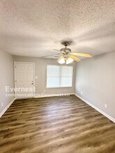 204 Sherwood Loop in Mcdonough, GA - Building Photo - Building Photo