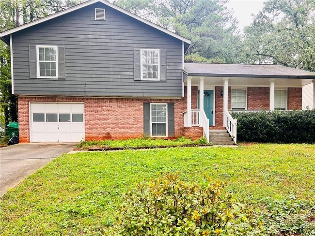 4310 Ridgetop Dr in Ellenwood, GA - Building Photo - Building Photo