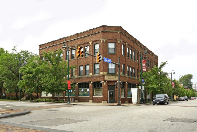 6501 Detroit Ave