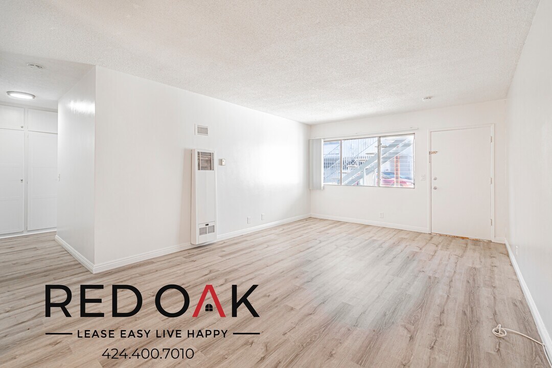 500 S Eremland Dr in Covina, CA - Building Photo