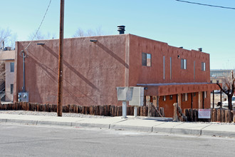 3505-3509 Lafayette Dr NE in Albuquerque, NM - Building Photo - Building Photo