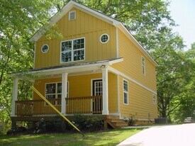 134 Moreland Ave in Athens, GA - Building Photo