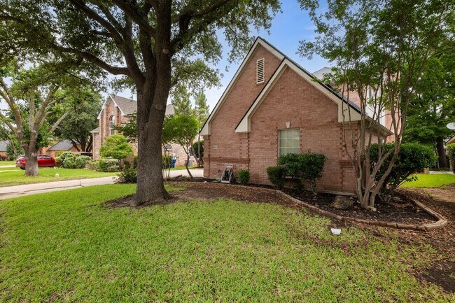 property at 5910 Spring Hill Dr