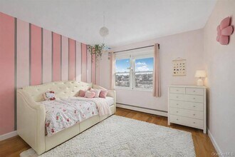 120 Woodland Ave in Yonkers, NY - Foto de edificio - Building Photo