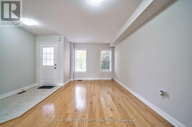 75 Selkirk Dr in Richmond Hill, ON - Building Photo - Building Photo