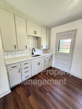 9313 Mahler Pl in The Village, OK - Building Photo - Building Photo