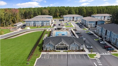 Elevate The Grove in China Grove, NC - Foto de edificio - Building Photo