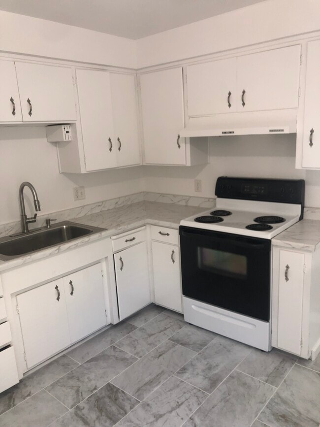 2454 Corbin Ln, Unit 2454 Corbin Lane Lodi in Lodi, CA - Building Photo - Building Photo