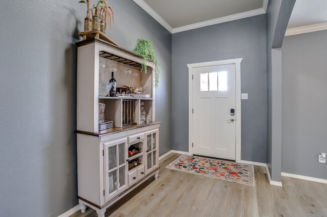 7633 85th St in Lubbock, TX - Foto de edificio - Building Photo