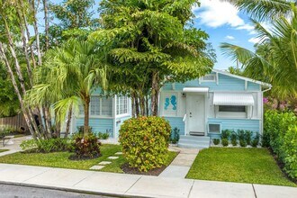 216 S M St in Lake Worth Beach, FL - Building Photo - Building Photo