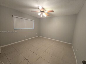 4830 SW 27th Ave in Fort Lauderdale, FL - Building Photo - Building Photo