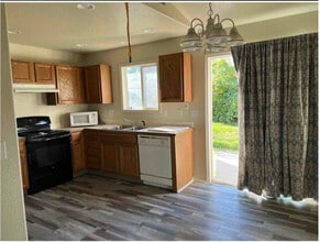 11555 W Crested Butte Ave in Nampa, ID - Building Photo - Building Photo