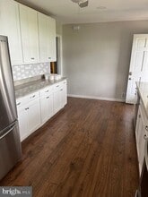 15 W Simpson St in Mechanicsburg, PA - Building Photo - Building Photo