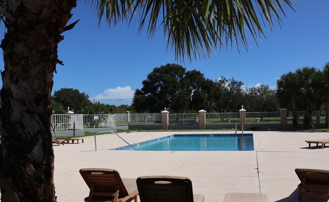 7035 Hammock Trace Dr in Melbourne, FL - Building Photo - Building Photo