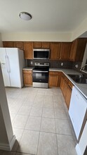 902 Brigadoon Dr in Clearwater, FL - Building Photo - Building Photo