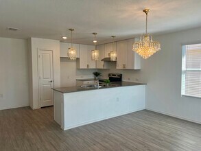 13523 Turnesa Ter in San Antonio, TX - Foto de edificio - Building Photo