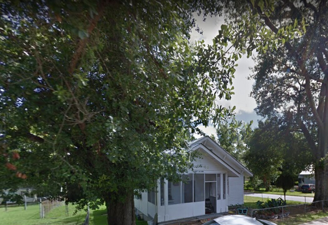 2407 3rd Ave in Opelika, AL - Building Photo