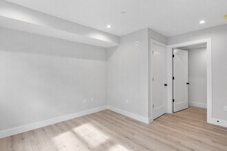 186 Bedford St in Lexington, MA - Foto de edificio - Building Photo