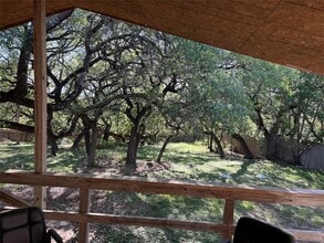 1109 Hurst Creek Rd in Austin, TX - Building Photo - Building Photo