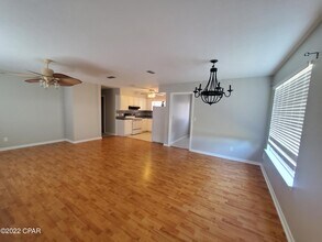 2014 W 23rd Ct-Unit -B in Panama City, FL - Building Photo - Building Photo