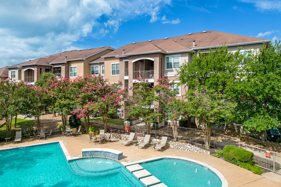 Cypress Creek at Lakeline Apartment Homes in Cedar Park, TX - Building Photo