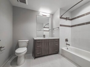 1219 N Clark St in Chicago, IL - Foto de edificio - Building Photo