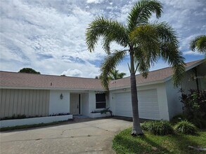 1413 63rd St W in Bradenton, FL - Building Photo - Building Photo