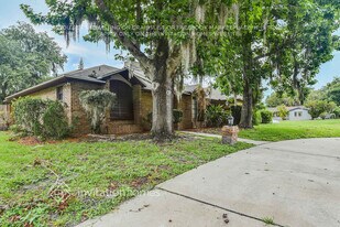1751 Moss Ct in Kissimmee, FL - Building Photo