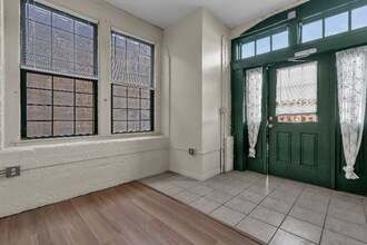 83 Main St, Unit 11 in Woonsocket, RI - Building Photo - Building Photo