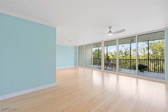 property at 455 Cove Tower Dr