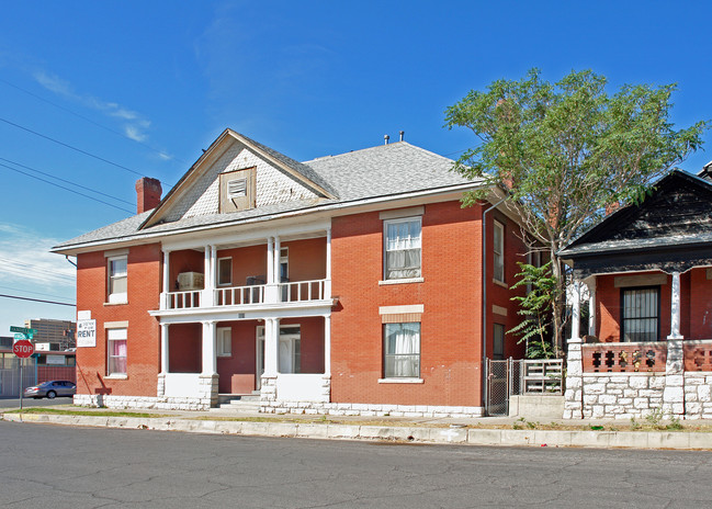 801 N Virginia St in El Paso, TX - Building Photo - Building Photo