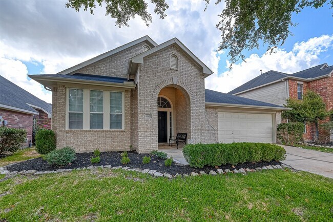 6923 Grants Hollow Ln in Richmond, TX - Building Photo - Building Photo