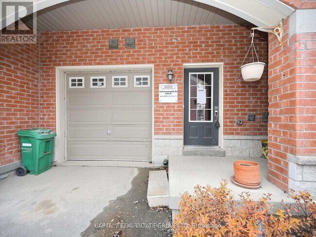 2510 Countryside Dr in Brampton, ON - Building Photo - Building Photo