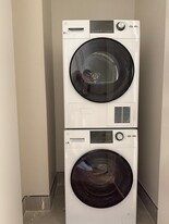 Nice room in a good neighborhood in Brooklyn, NY - Building Photo