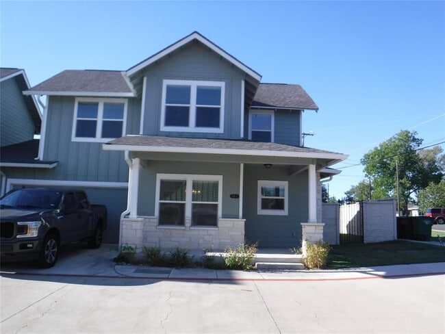 property at 615 Spring St