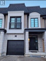 143 Elgin St N in Cambridge, ON - Building Photo