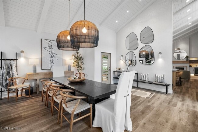 property at 504 Tierra Mar Ln E