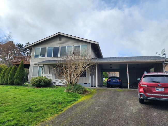 806 96th Ave NE, Unit A