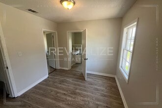 2208 Fairway Dr in Mobile, AL - Building Photo - Building Photo