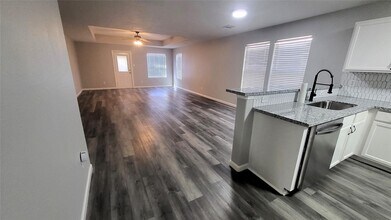 6626 Springfield Garden Ln in Spring, TX - Building Photo - Building Photo