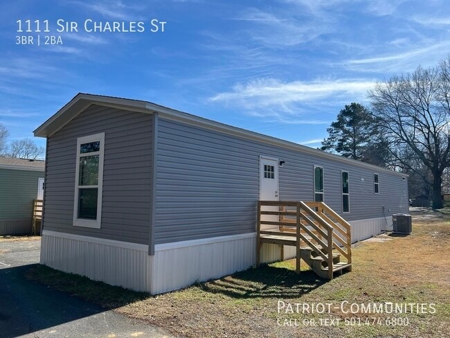 1111 Sir Charles St in Jacksonville, AR - Building Photo - Building Photo