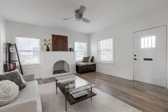 2026 North 23rd Pl in Phoenix, AZ - Building Photo - Building Photo