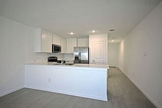 3737 Swift Fox Rd in New Braunfels, TX - Building Photo - Building Photo